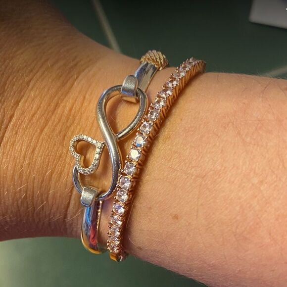 New Rose Gold Diamond Tennis Bracelet - Picture 5 of 6